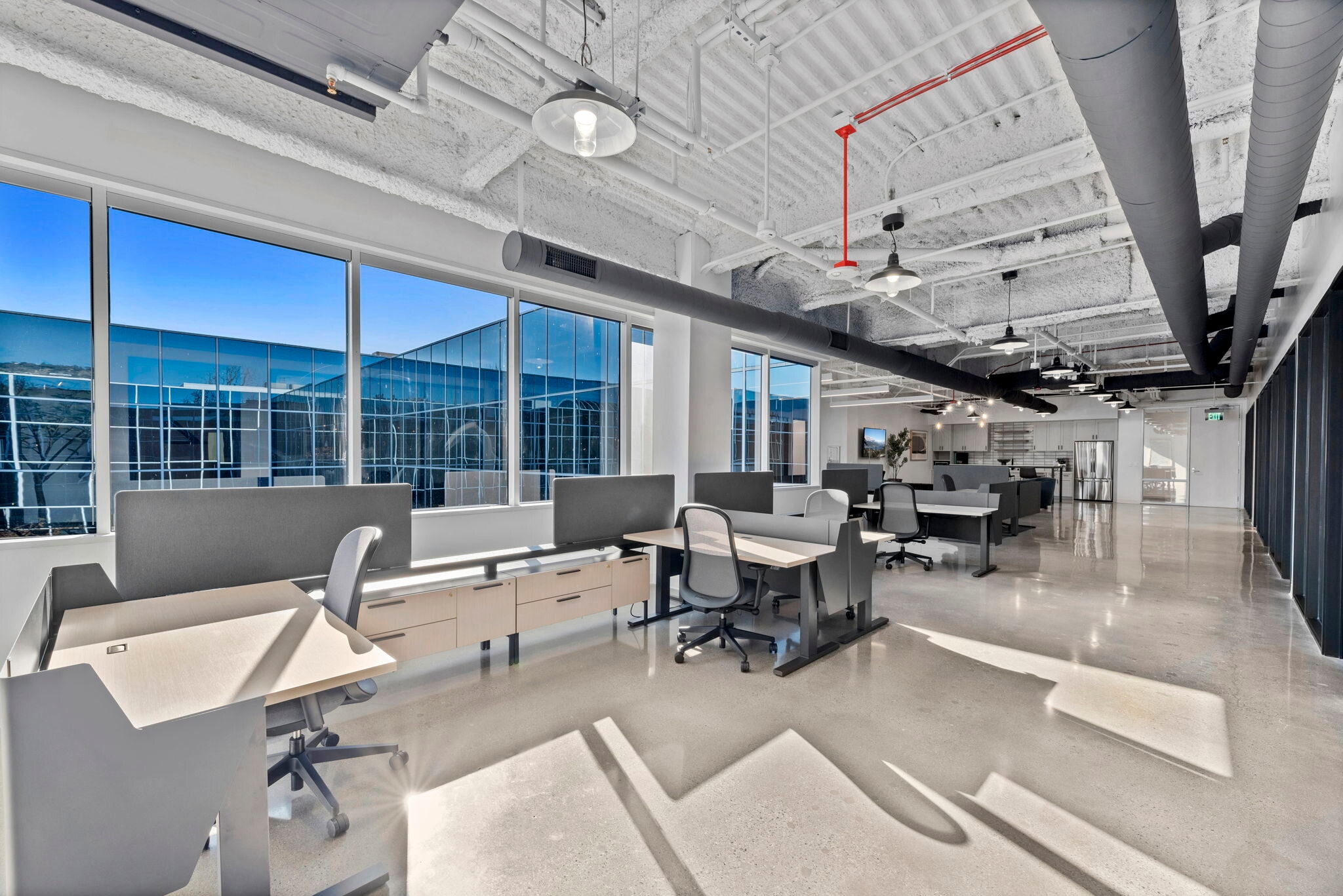 345 N Maple Dr, Beverly Hills, CA for lease Interior Photo- Image 1 of 9