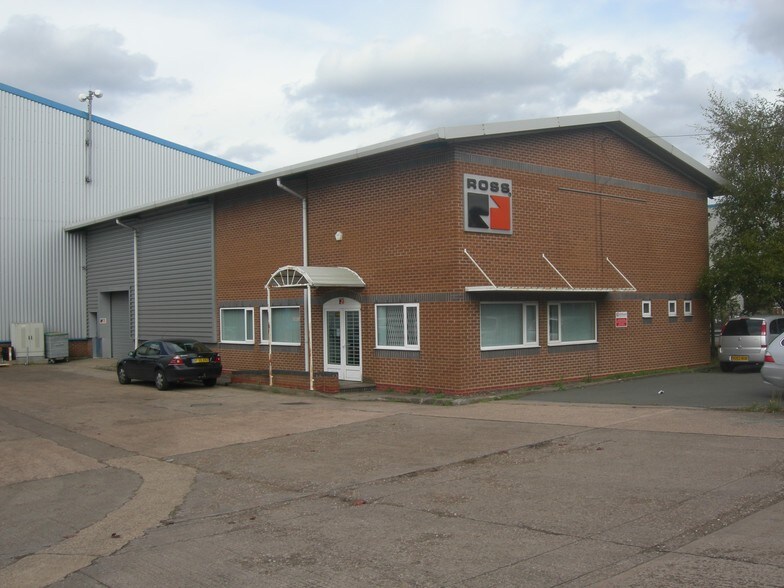 Cakemore Rd, Rowley Regis, WMD B65 0QW