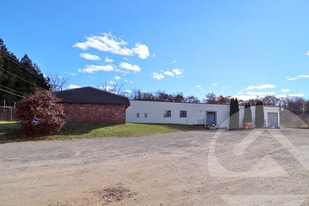 12400 Doane Rd, South Lyon MI - Warehouse