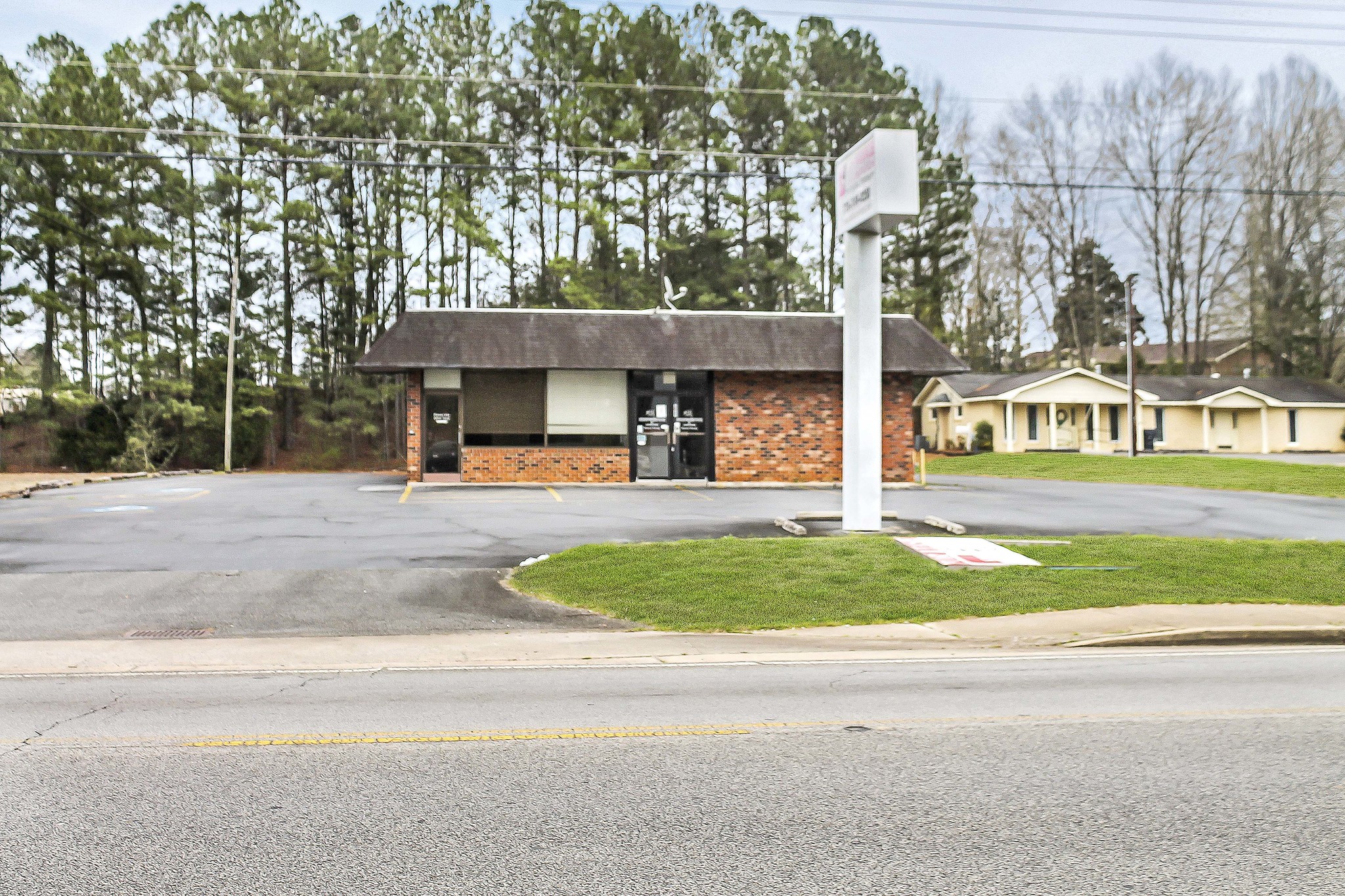 1108 N Main St, Cedartown, GA 30125