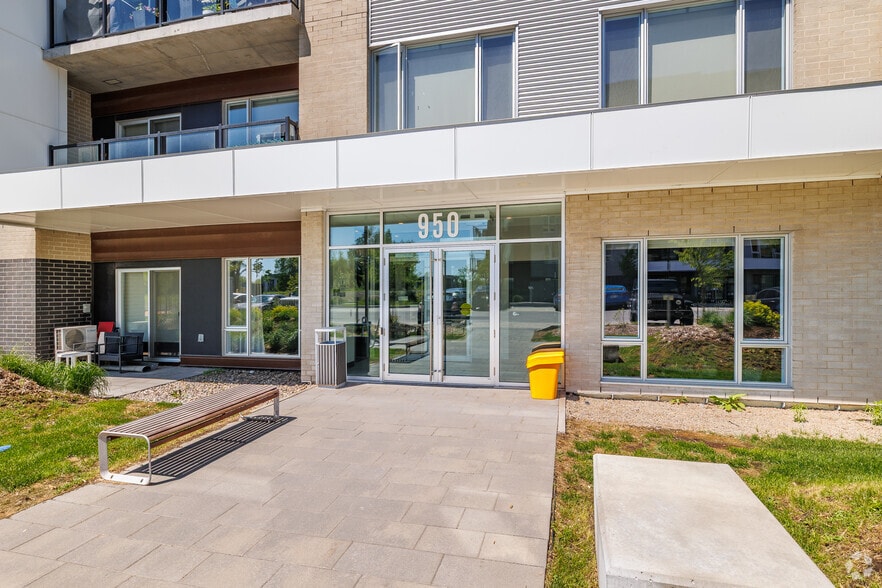 950-980 Av Pierre-Dansereau, Terrebonne, QC for lease - Building Photo - Image 2 of 4