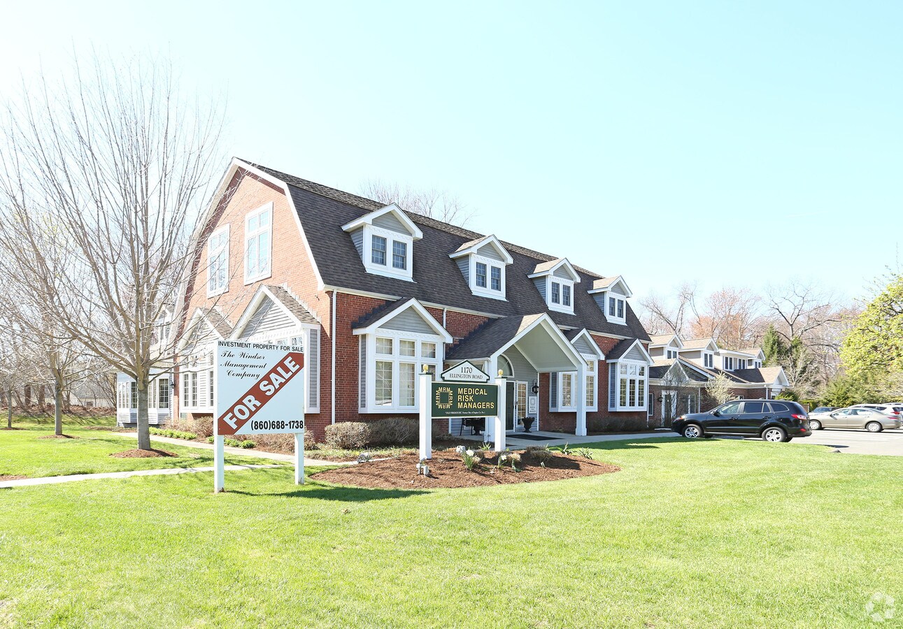 1170 Ellington Rd, South Windsor, CT 06074