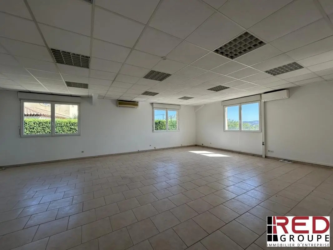 Bonpertuis, Gardanne for lease Building Photo- Image 1 of 5