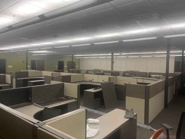 1451 Thomas Langston Rd, Winterville, NC for lease - Interior Photo - Image 2 of 9