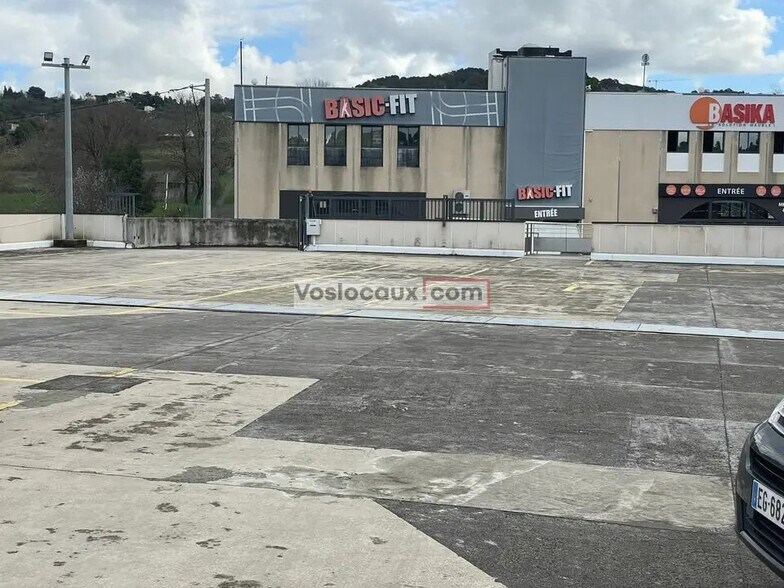 Office in Grasse for lease - Building Photo - Image 1 of 6