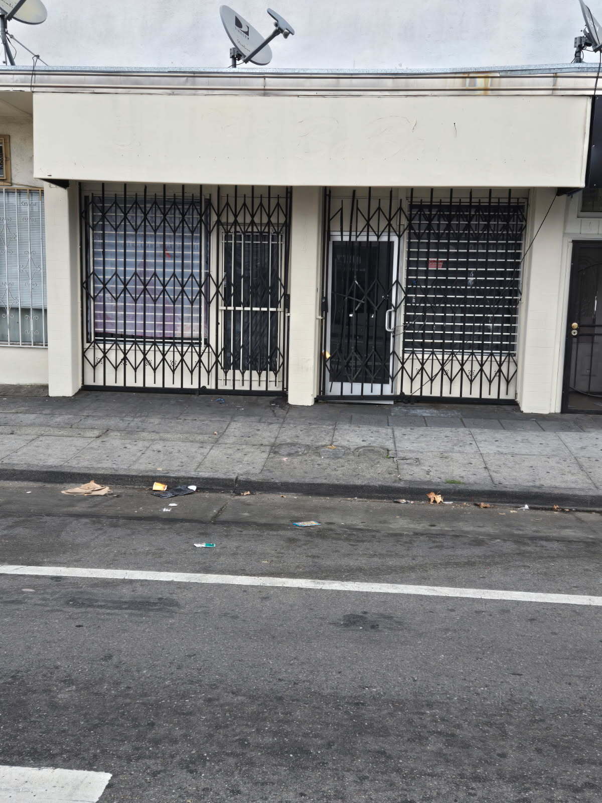 1604 International Blvd, Oakland, CA for lease Interior Photo- Image 1 of 4