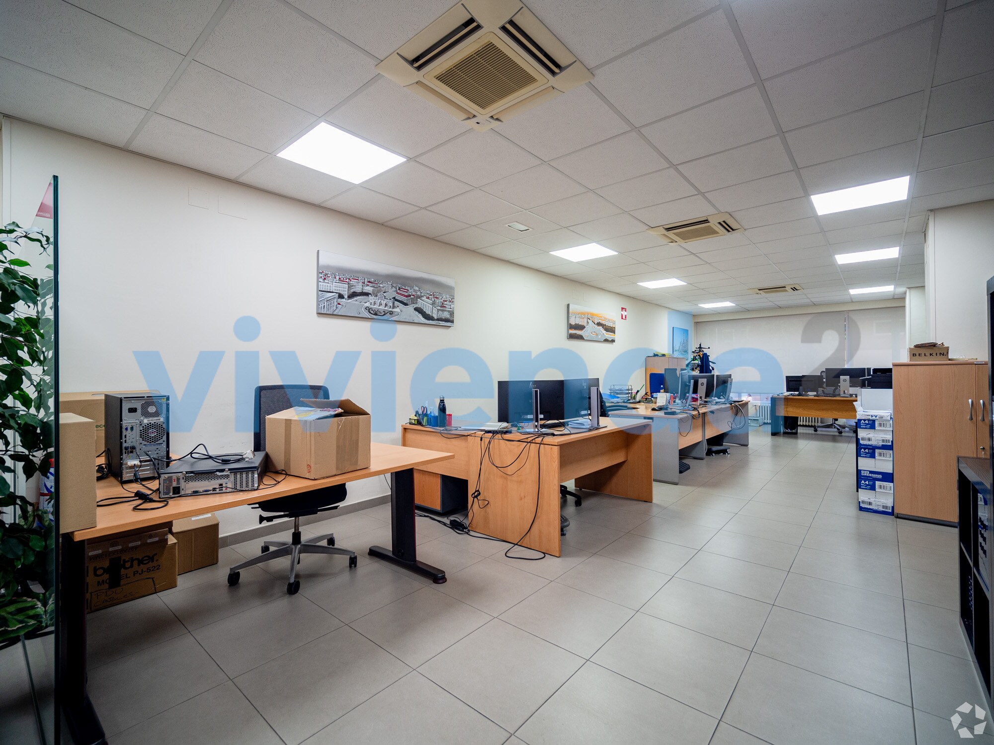 Multifamily in Madrid, Madrid for sale Interior Photo- Image 1 of 2