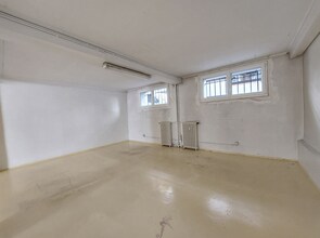 Rue De La Colonie, Paris for lease Interior Photo- Image 1 of 2