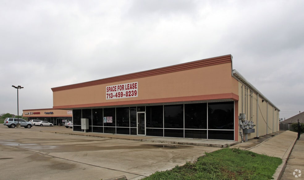13442 Bellaire Blvd, Houston, TX for lease - Building Photo - Image 2 of 3