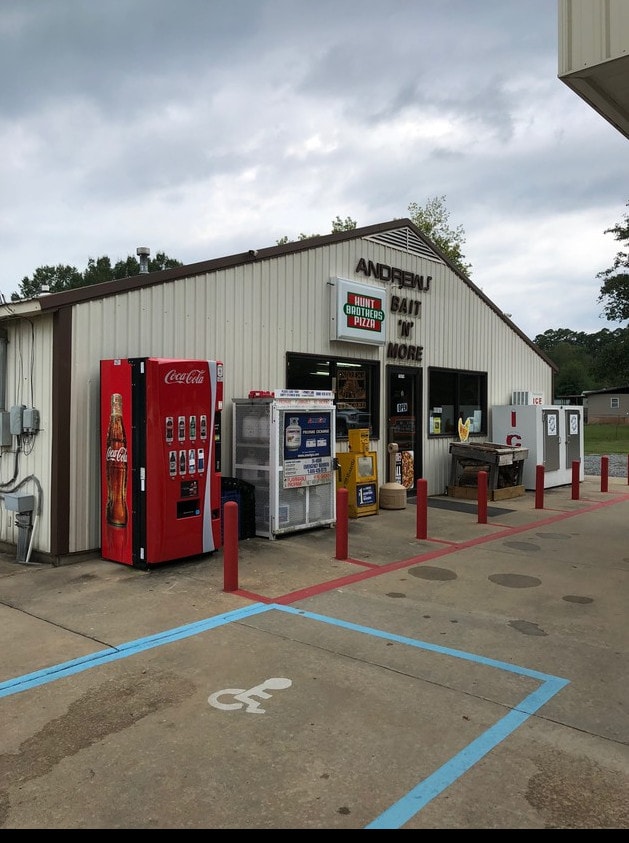 13614 Highway 60, Plainview, AR 72857