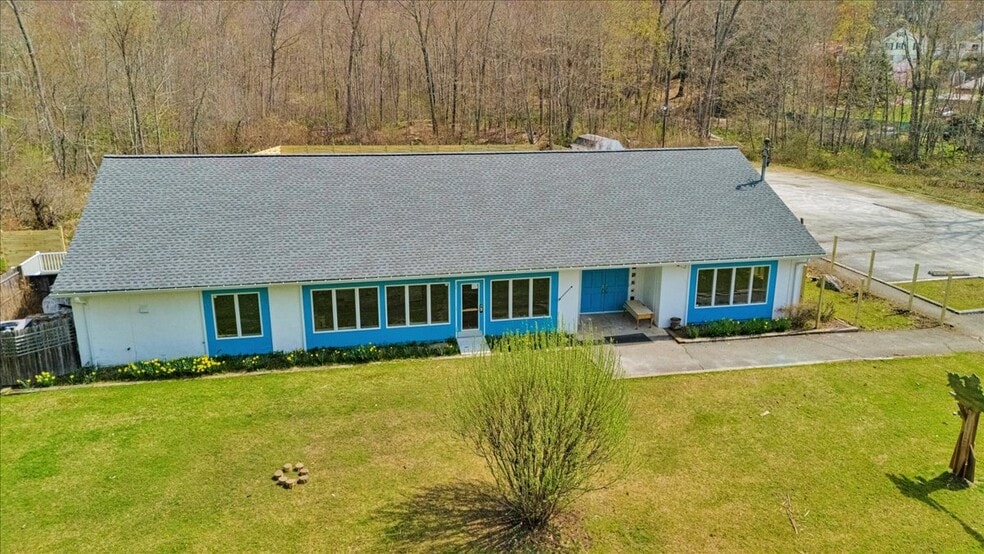 4 Glenna Dr, Carmel, NY for sale - Building Photo - Image 1 of 78