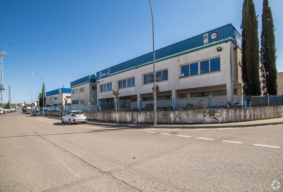 Camino Carrera, 7, Fuente el Saz de Jarama, Madrid for sale Primary Photo- Image 1 of 1