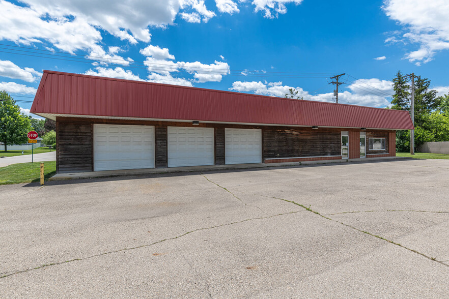 500 Alta Ave, Englewood, OH for sale - Building Photo - Image 2 of 21