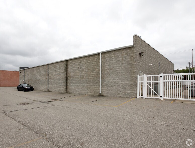 600 S Mill St, Clio, MI for sale - Building Photo - Image 2 of 2