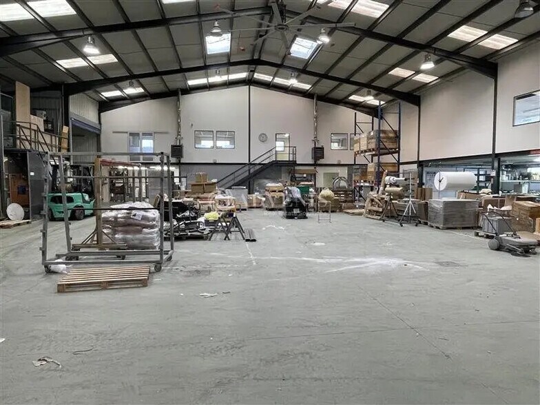 Flex in Le Haillan for sale - Interior Photo - Image 2 of 9