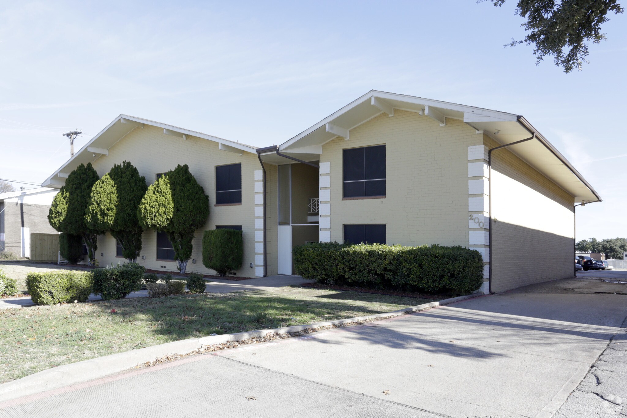 200 S Jupiter Rd, Garland, TX for sale Primary Photo- Image 1 of 1