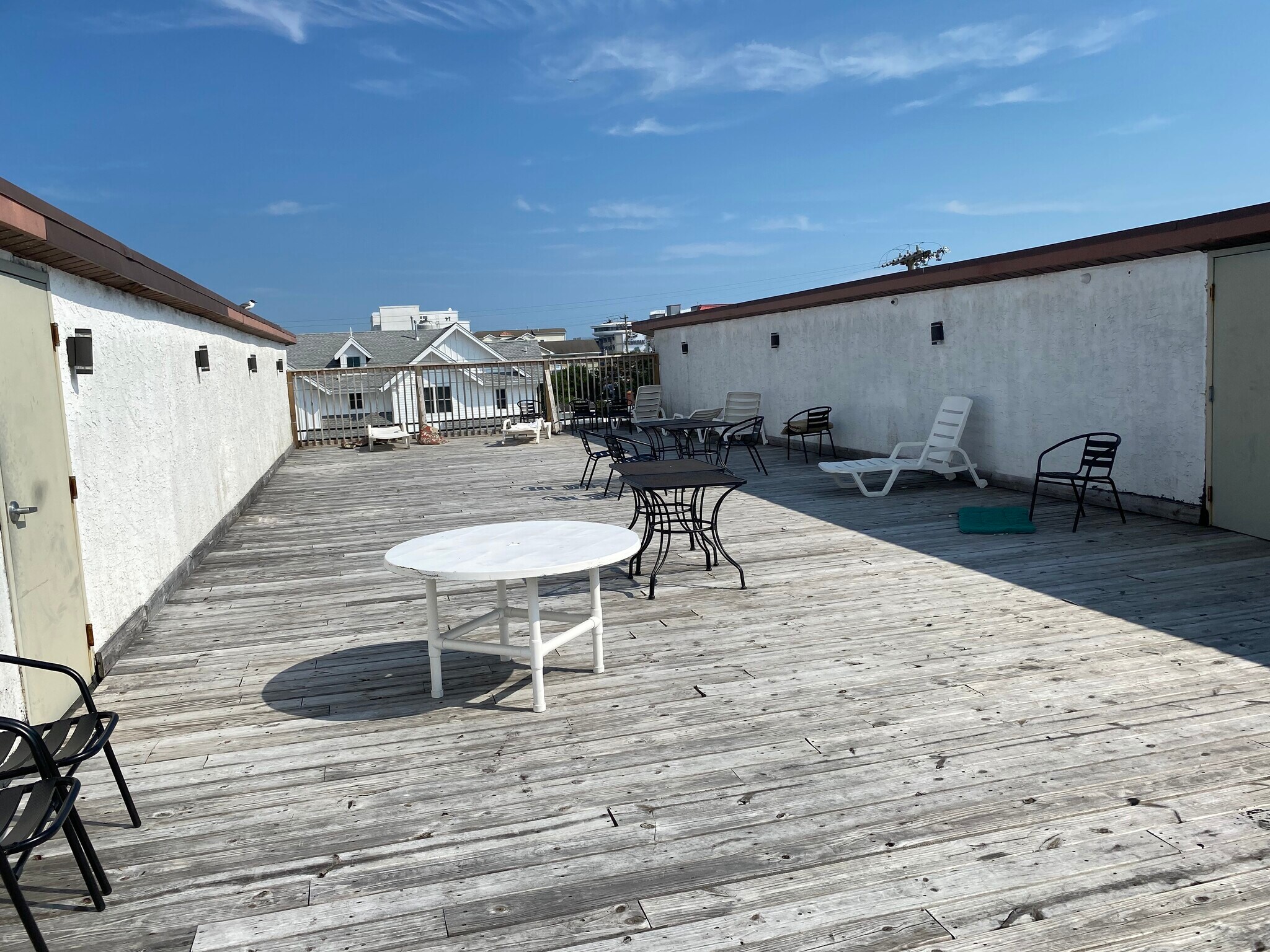 7202 Seaview Ave, Wildwood Crest, NJ 08260 Cozy Crest Motel