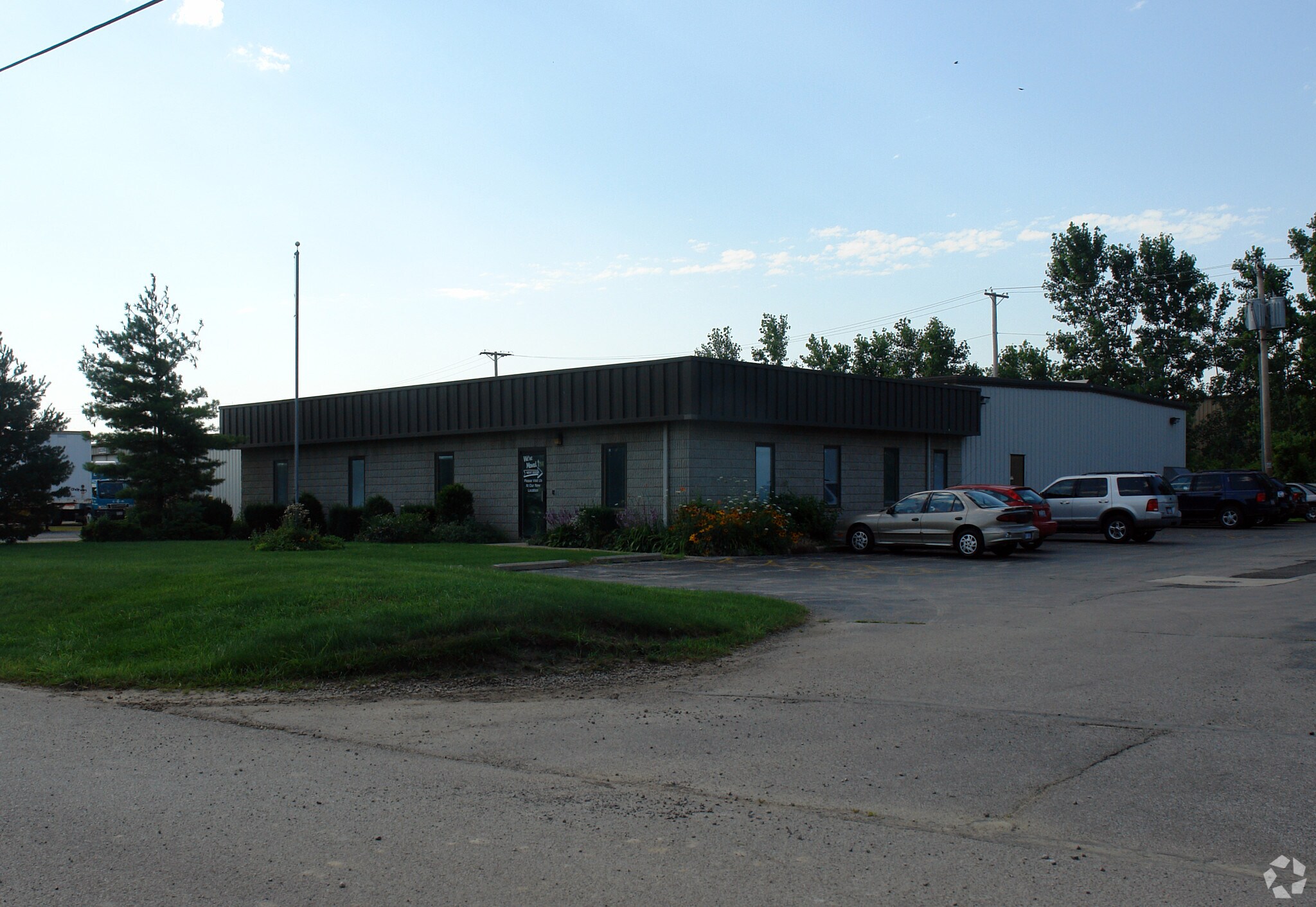 400 E State Line Rd, Toledo, OH for sale Building Photo- Image 1 of 1