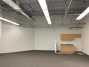 126 Monroe Tpke, Trumbull, CT for lease Interior Photo- Image 1 of 4