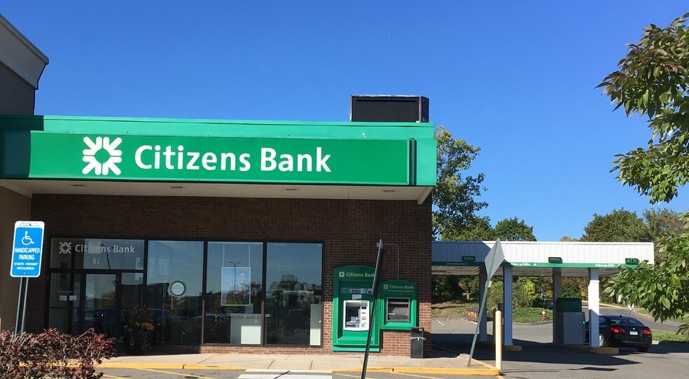 61 Shunpike Rd, Cromwell, CT for sale - Primary Photo - Image 1 of 1