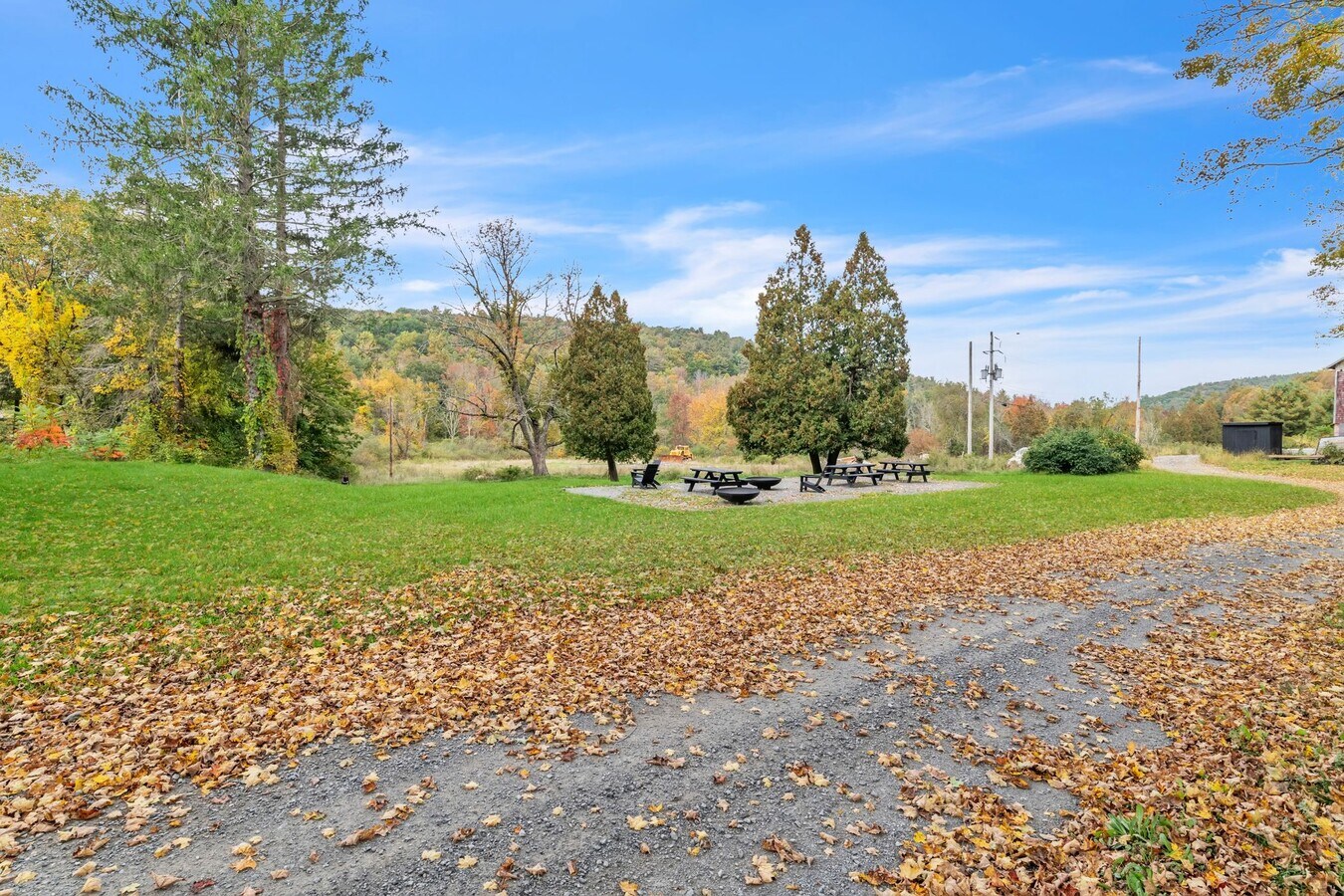 3256 NY23, Hillsdale, NY 12529 Pondview