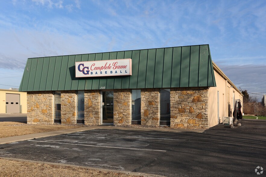1510 E Spruce St, Olathe, KS for sale - Building Photo - Image 1 of 1