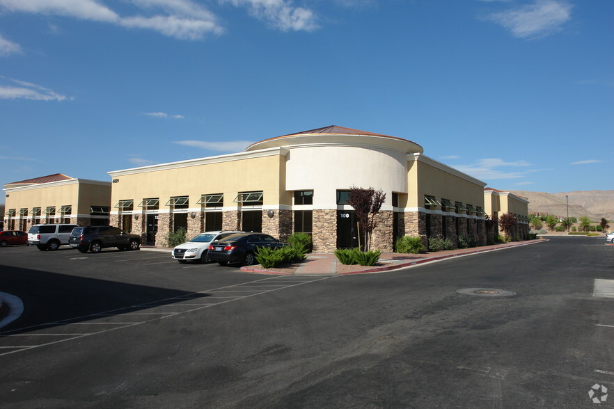 6037 S Fort Apache Rd, Las Vegas, NV for lease - Primary Photo - Image 3 of 8