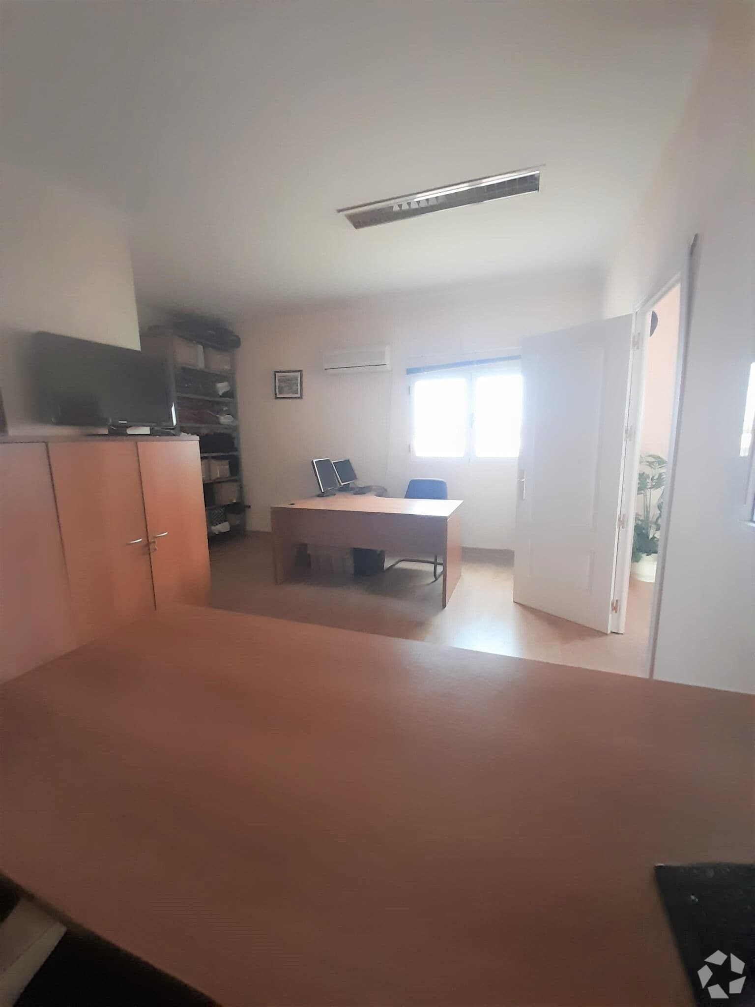 Retail in Arganda del Rey, Madrid for lease Interior Photo- Image 1 of 7