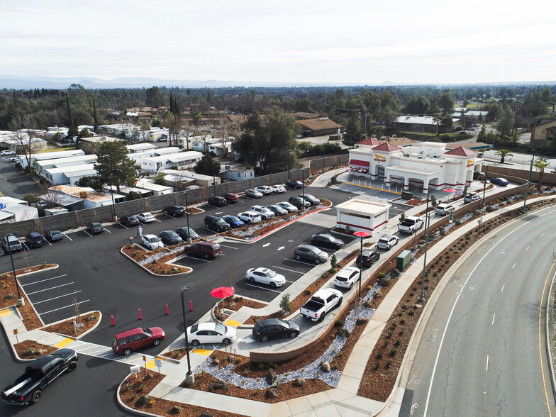 4619-4631 Churn Creek Rd, Redding, CA for lease - Aerial - Image 2 of 3