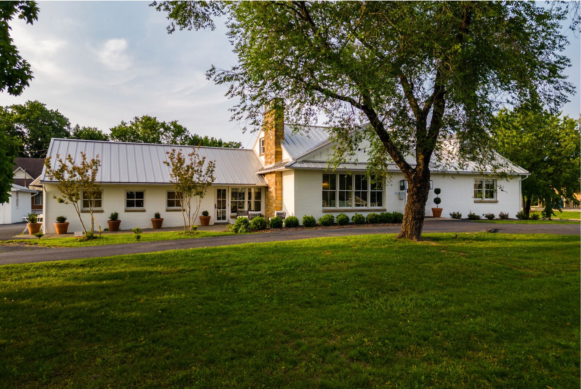 3750 Teays Valley Rd, Hurricane, WV for sale Primary Photo- Image 1 of 1