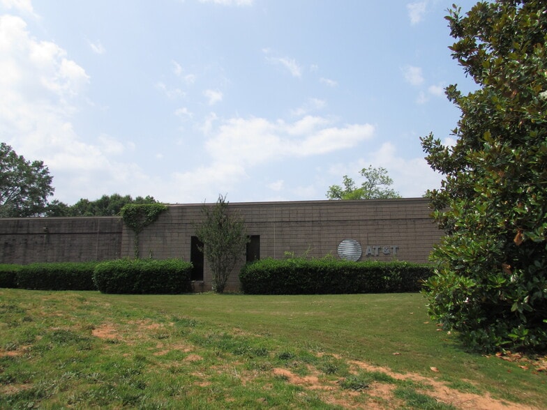 2317 Prince Ave, Athens, GA for sale - Primary Photo - Image 1 of 1