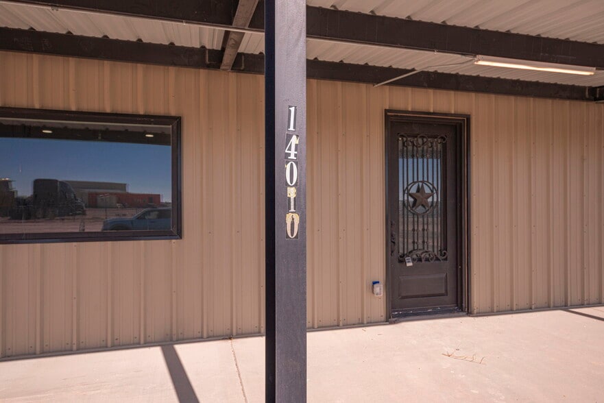 14010 W Silver Fox Trl, Odessa, TX for lease - Building Photo - Image 2 of 60