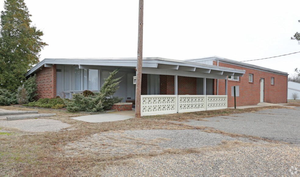 7864 Richmond Tappahannock Hwy, Aylett, VA for sale - Primary Photo - Image 1 of 1