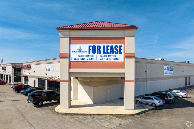 More details for 12002 Southwest Fwy, Meadows Place, TX - Retail for Lease