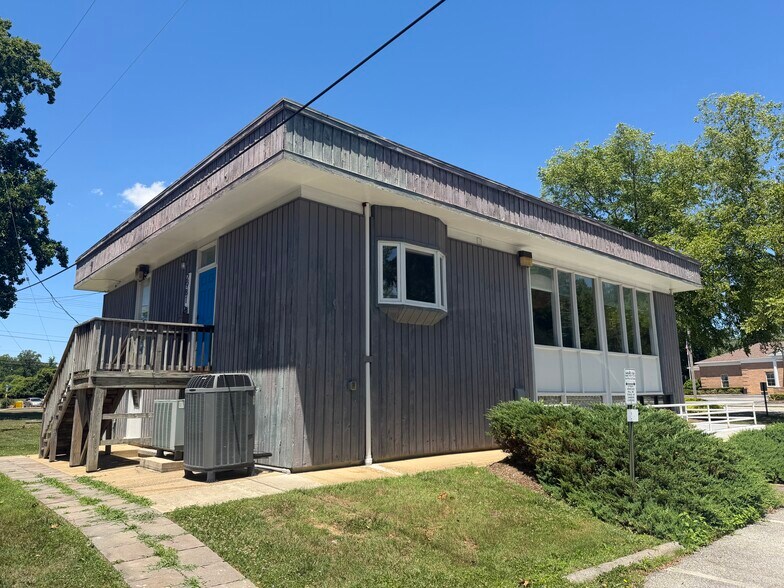 2981 Solomons Island Rd, Edgewater, MD for sale - Building Photo - Image 2 of 19