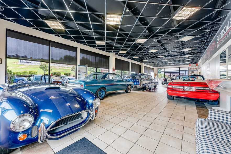 2050 Winners Dr, Fairmont, WV for sale - Building Photo - Image 3 of 49