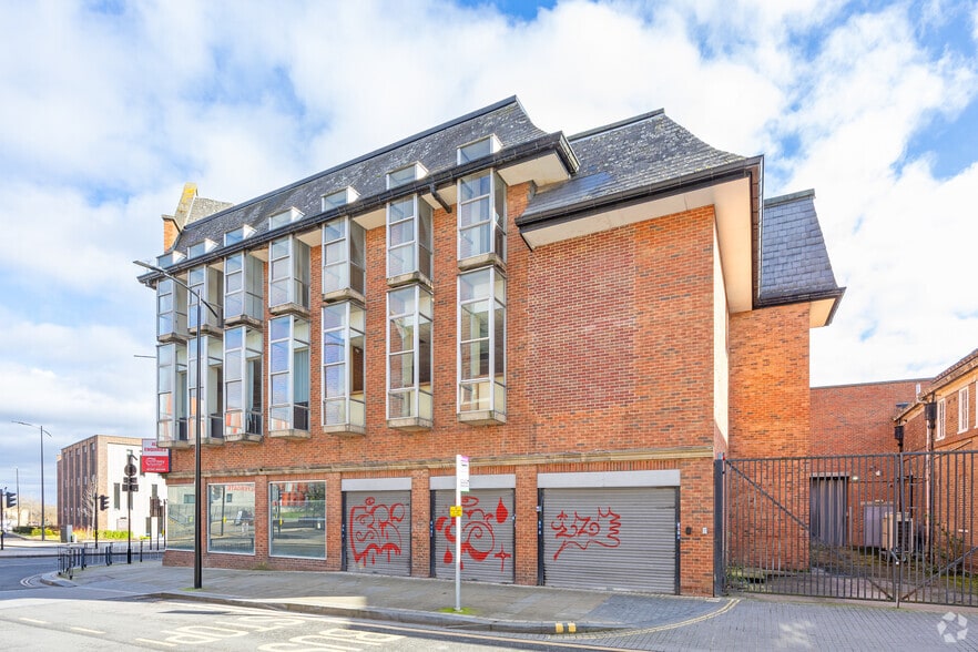Elder Way, Chesterfield for lease - Building Photo - Image 3 of 3