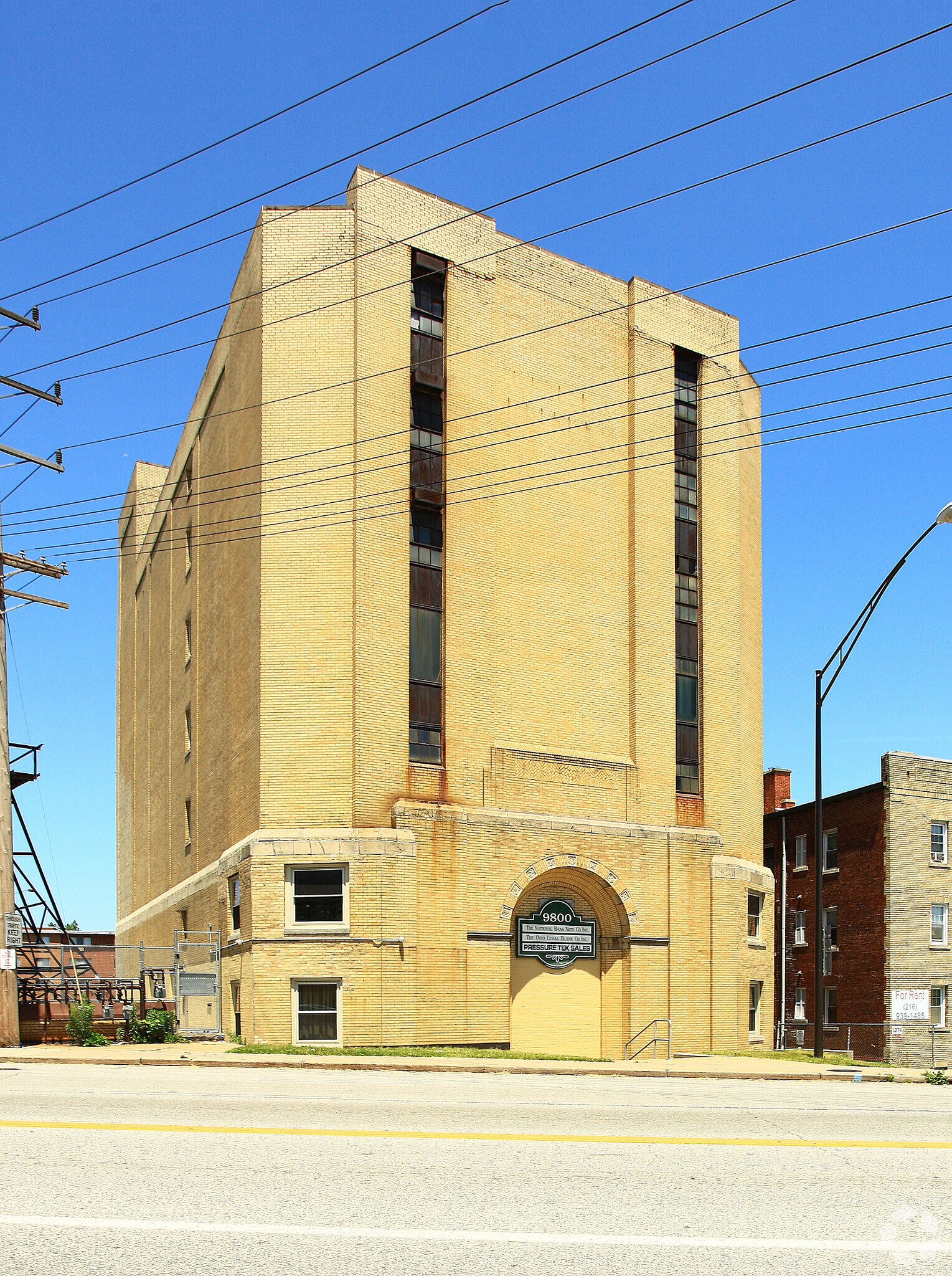 9800 Detroit Ave, Cleveland, OH for sale Primary Photo- Image 1 of 1