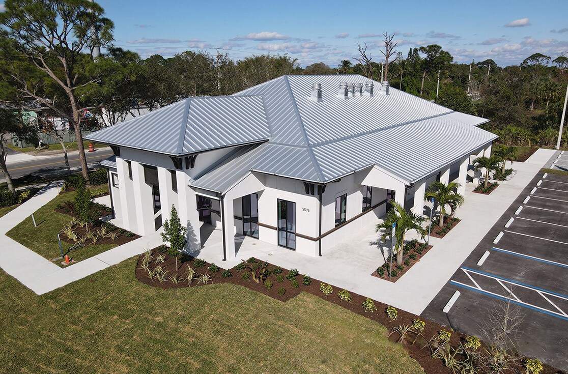 5595 SE Grouper, Stuart, FL for sale Primary Photo- Image 1 of 1