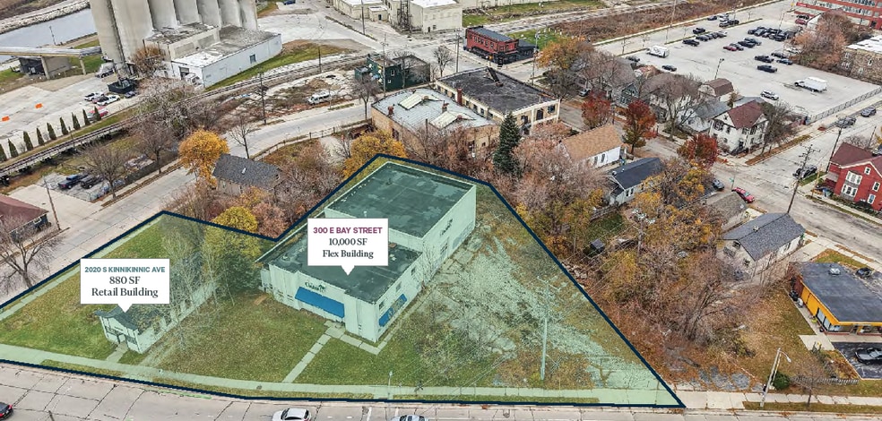 300 E Bay St, Milwaukee, WI for sale - Building Photo - Image 1 of 15