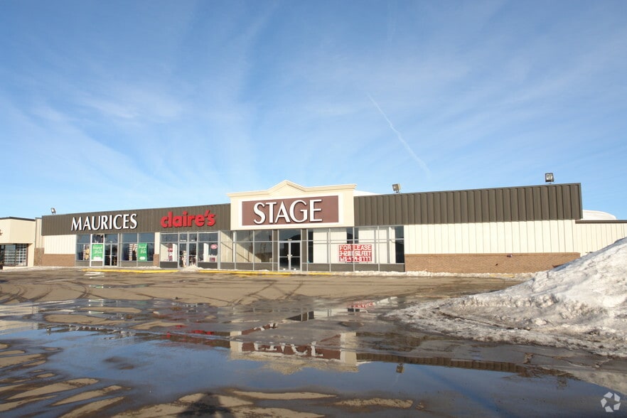 1923 S Range Ave, Colby, KS 67701