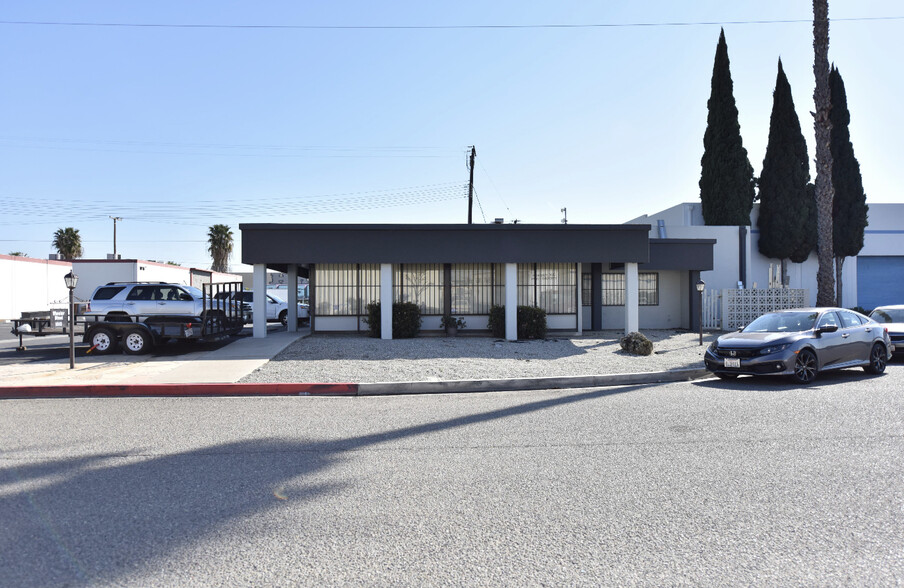 1010 E Elm Ave, Fullerton, CA for lease - Building Photo - Image 1 of 7