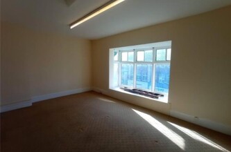 160 High St, Southend On Sea for lease Interior Photo- Image 2 of 2