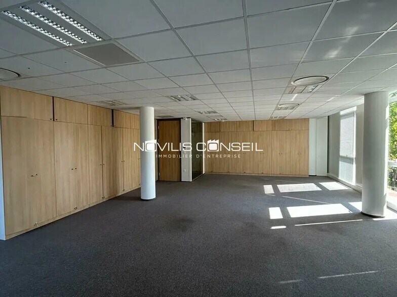 Office in Balma for lease - Interior Photo - Image 3 of 8