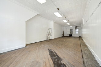 135 Main St, Pembroke, NH for lease Interior Photo- Image 2 of 9