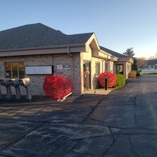 5793 W Grande Market Dr, Appleton, WI for lease Building Photo- Image 2 of 6