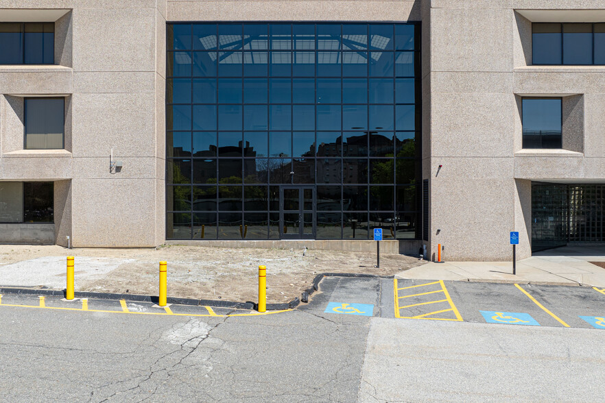 120 Thomas St, Worcester, MA for lease - Building Photo - Image 3 of 18