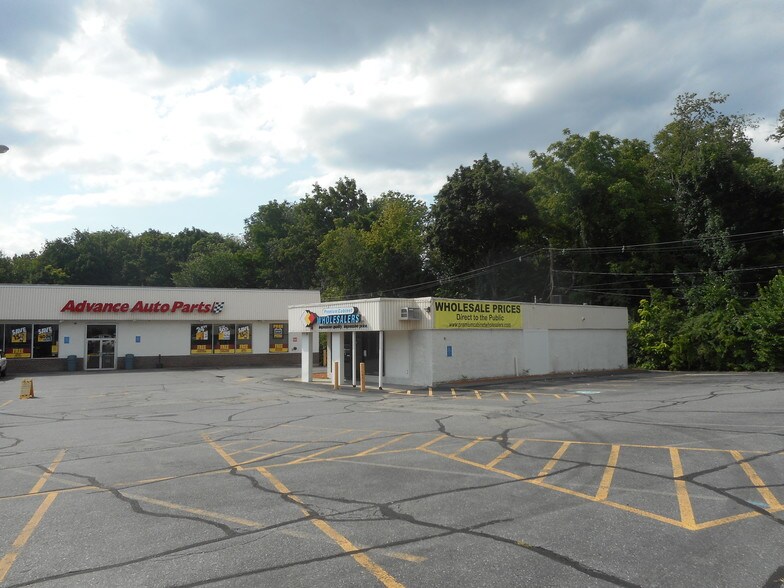 568 Main St, Leominster, MA 01453