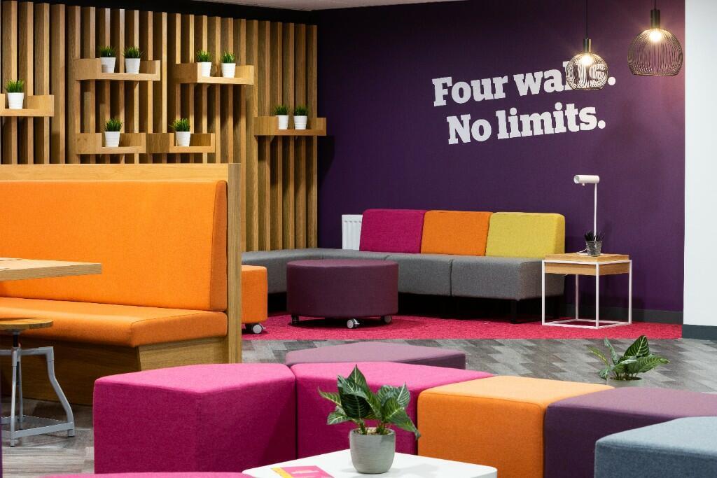 Courtwick Lane, Littlehampton for lease Interior Photo- Image 1 of 20