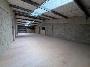 19-26 Ford Rd, Totnes for lease Interior Photo- Image 1 of 1